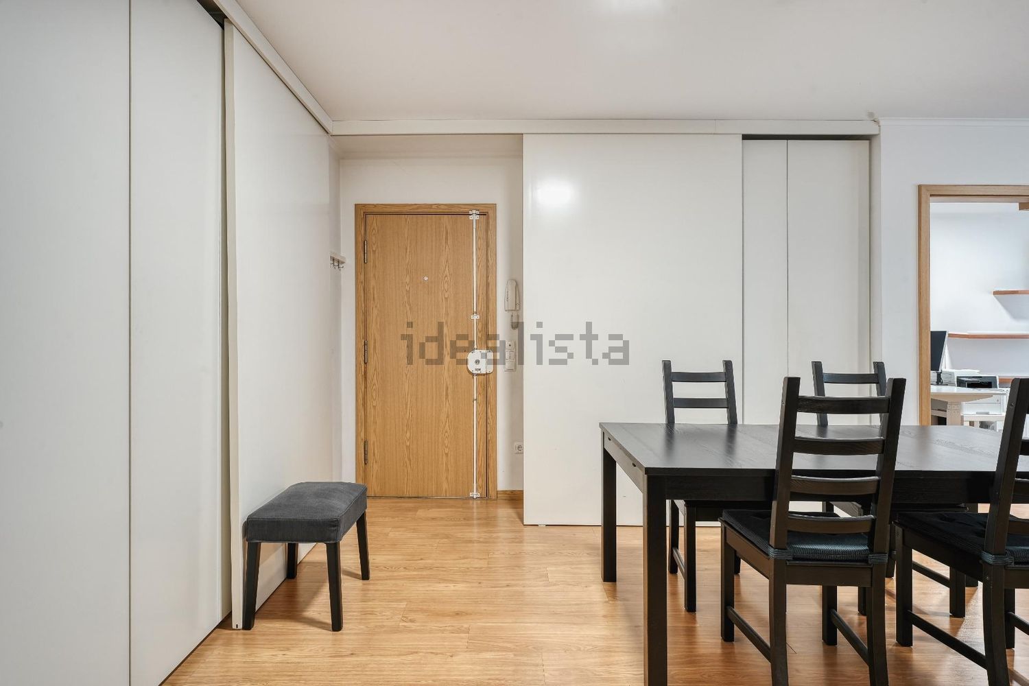 公寓 t3出售在Rua Fernando Gusmão - 客厅