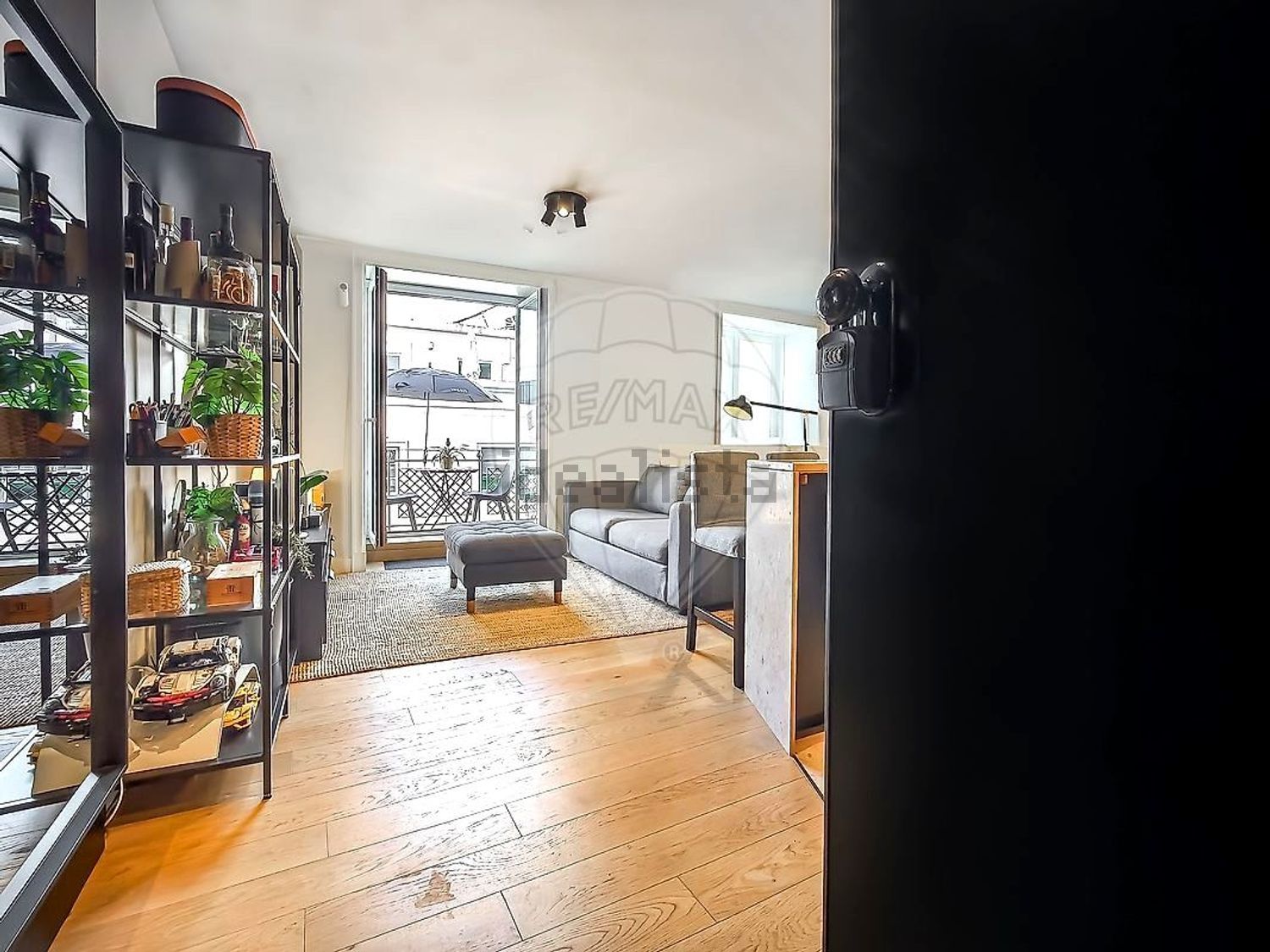 T0（单人公寓）出售在Rua do Telhal, 72 - 客厅