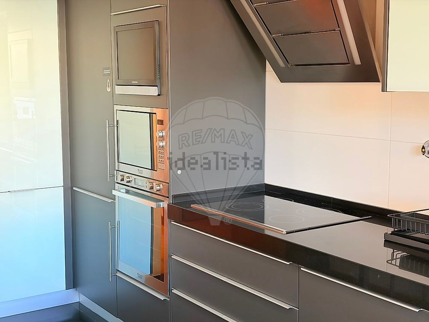 出租公寓 t1在Avenida Diogo Cão - 厨房