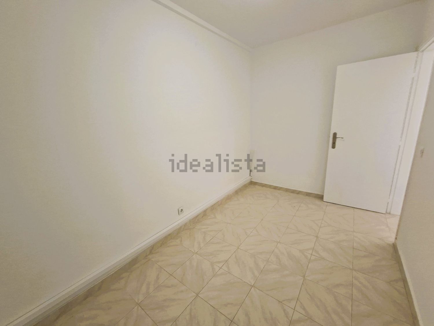 出租公寓 t4在Praceta Maria Helena Vieira da Silva - 卧室