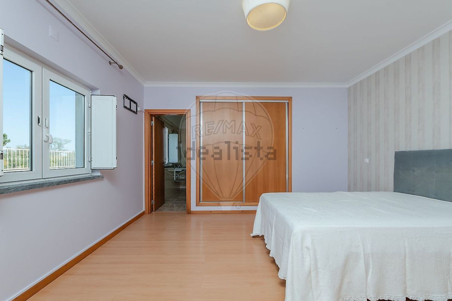 小楼房或独栋别墅出售在Rua do Rosmaninho - 照片