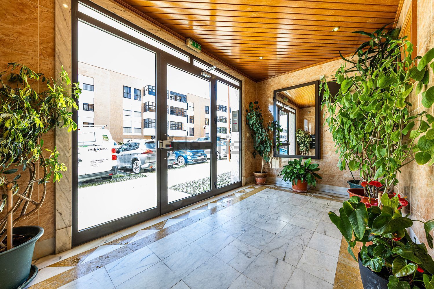 公寓 t2出售在Rua Professor Doutor José Pinto Peixoto - 楼梯