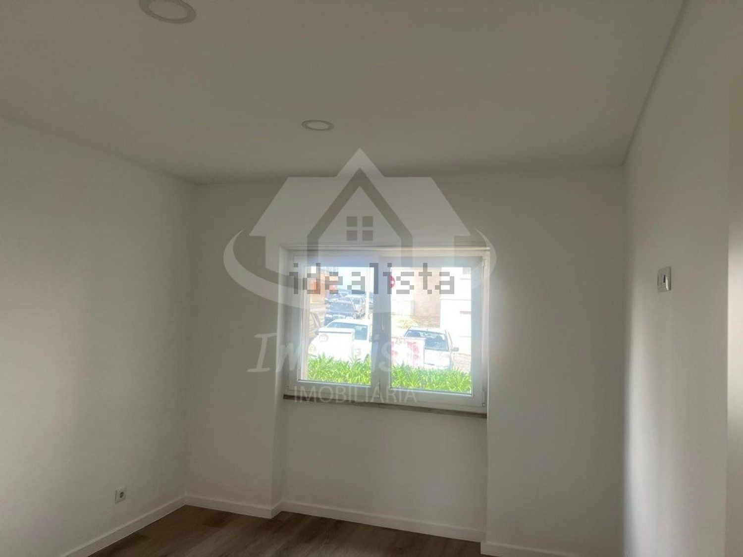 公寓 t2出售在Rua Cidade da Horta, 5 - 卧室