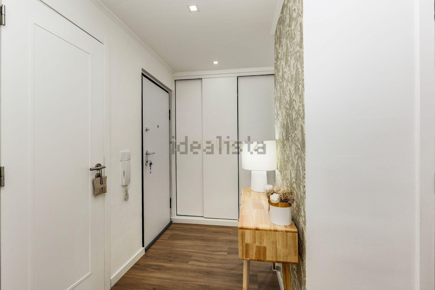 公寓 t2出售在Rua João das Regras, 11 - 过道