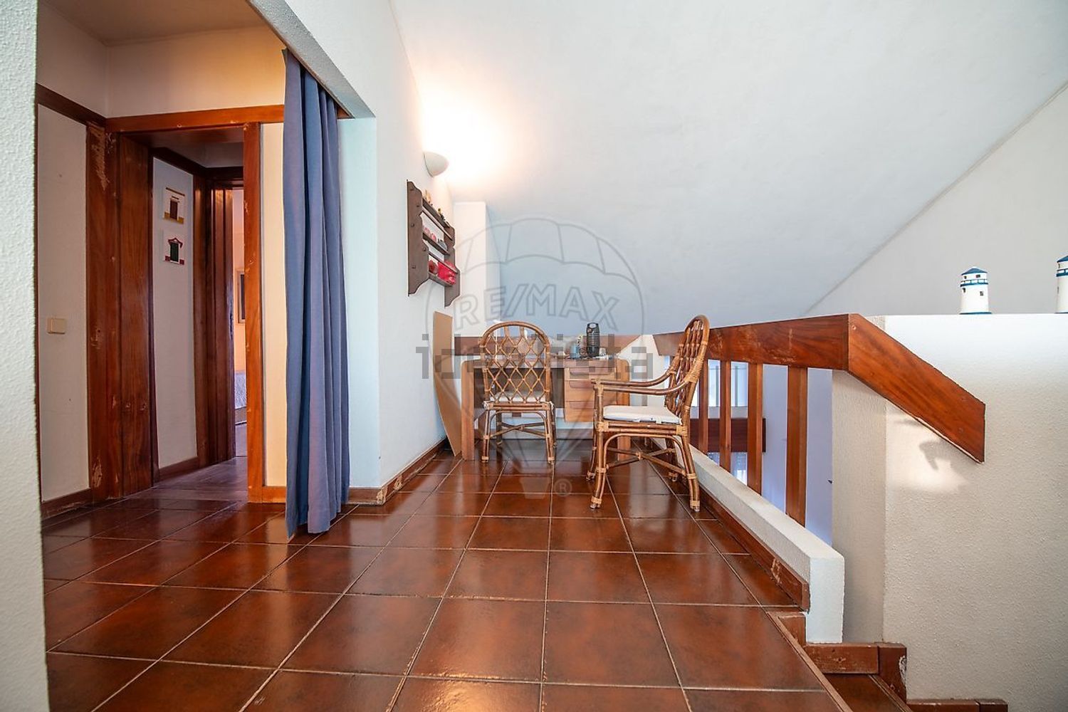 小楼房或独栋别墅出售在Rua de Alcoutim, 285 - 阳台