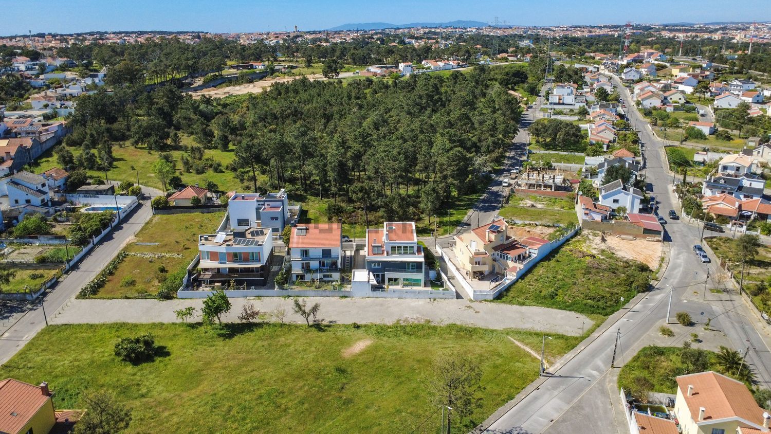 小楼房或独栋别墅出售在Rua Jorge Brum do Canto - 照片