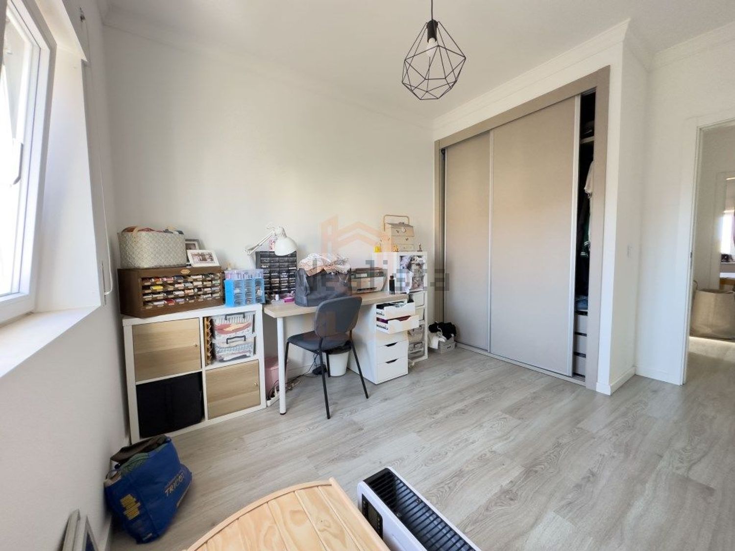 公寓 t3出售在Rua Doutor César Raúl da Costa Andrade - 客厅