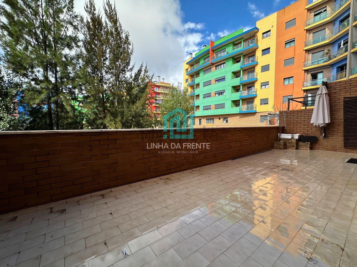 公寓 t3出售在Rua Hermínia Silva - 阳台