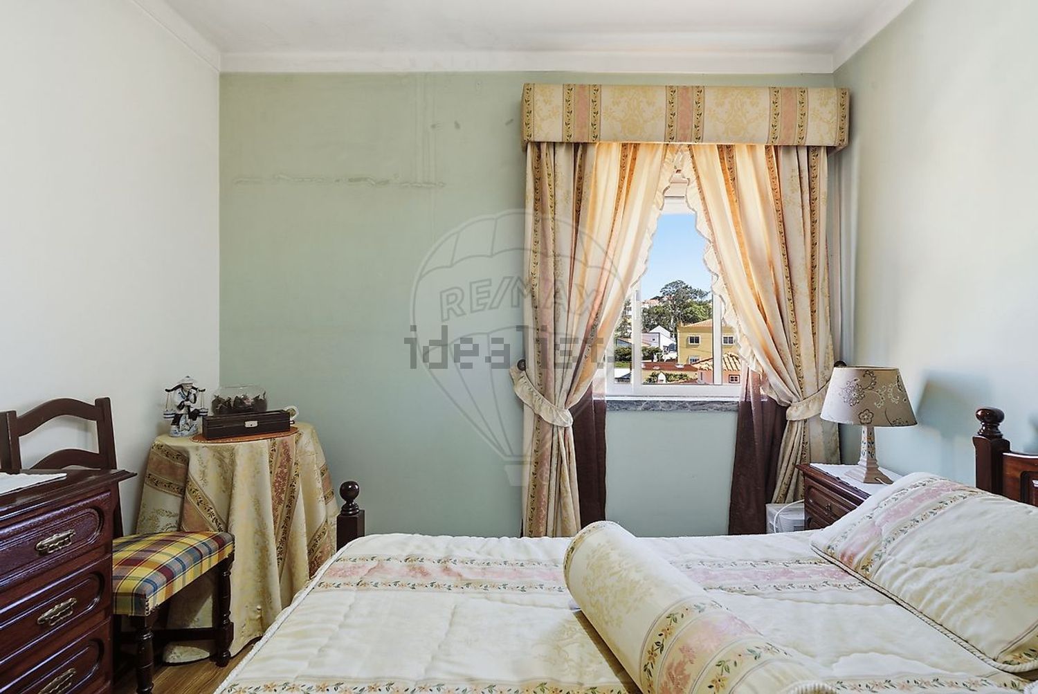 公寓 t3出售在Rua da Broeira - 卧室