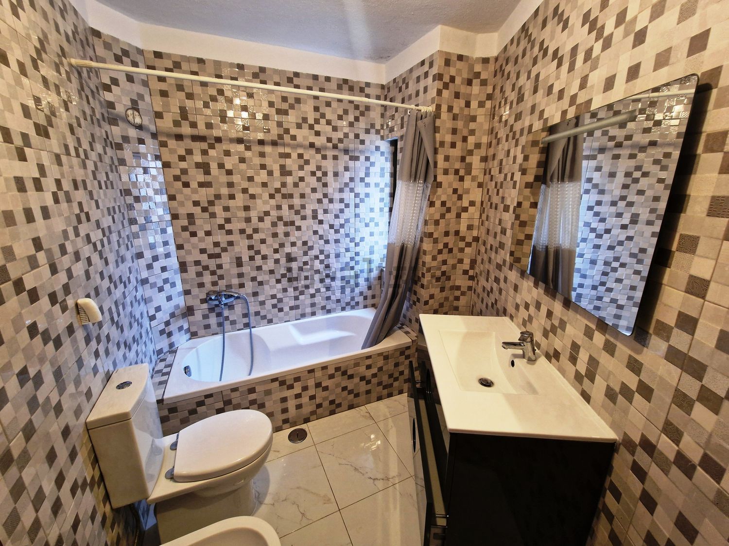 公寓 t2出售在Rua 18 de Janeiro - 卫生间