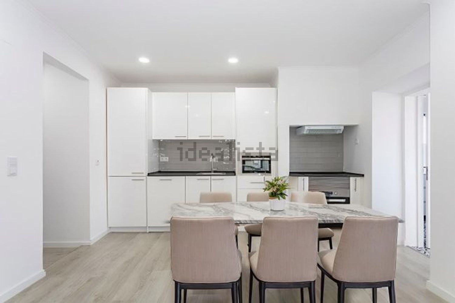 公寓 t2出售在Largo das Olarias s/n - 厨房