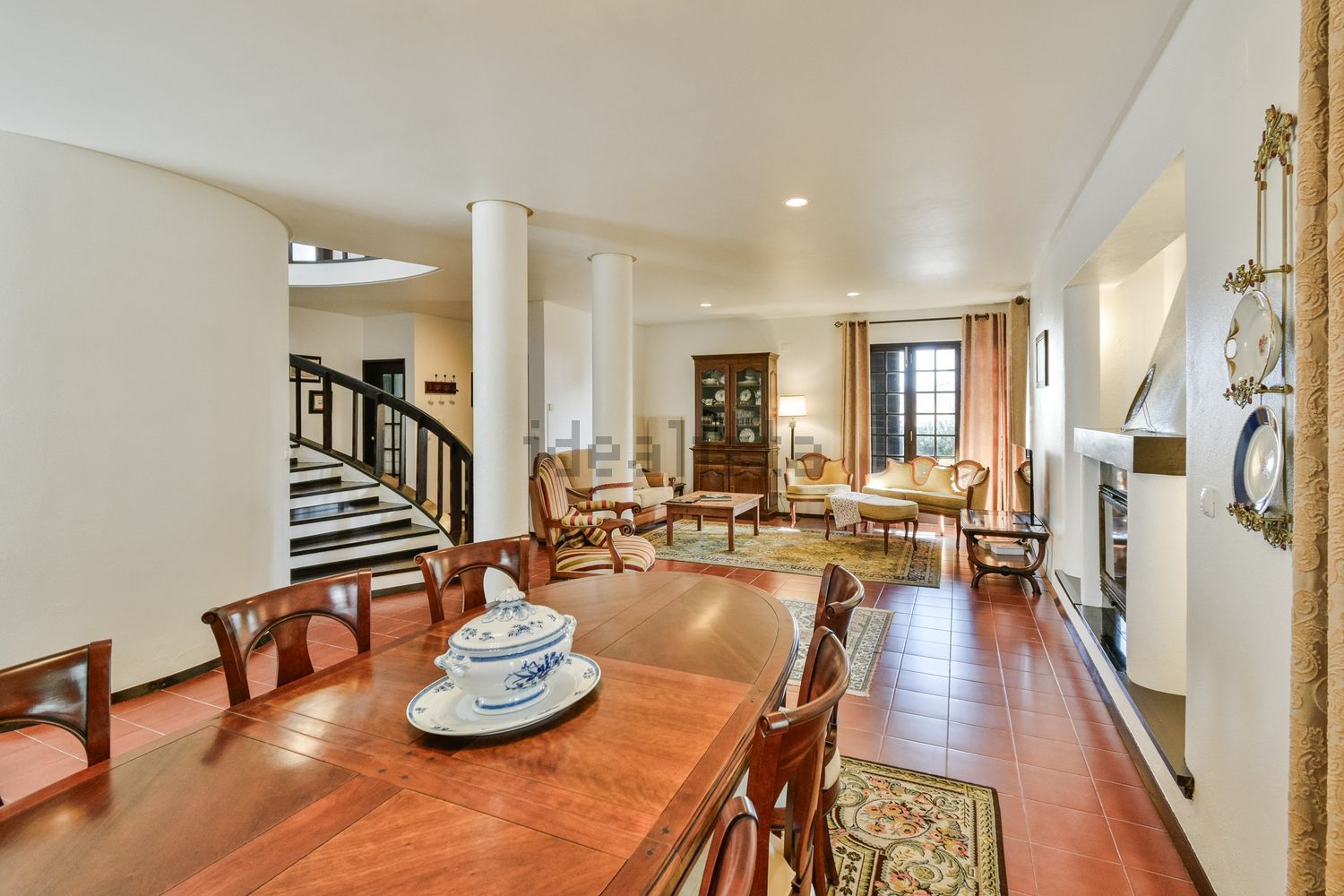 小楼房或独栋别墅出售在Centro - 客厅