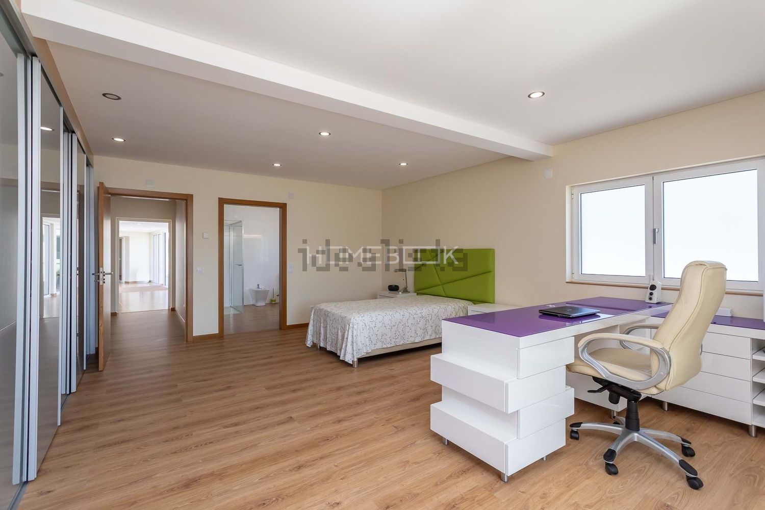 小楼房或别墅出售在Igreja Nova e Cheleiros - 卧室