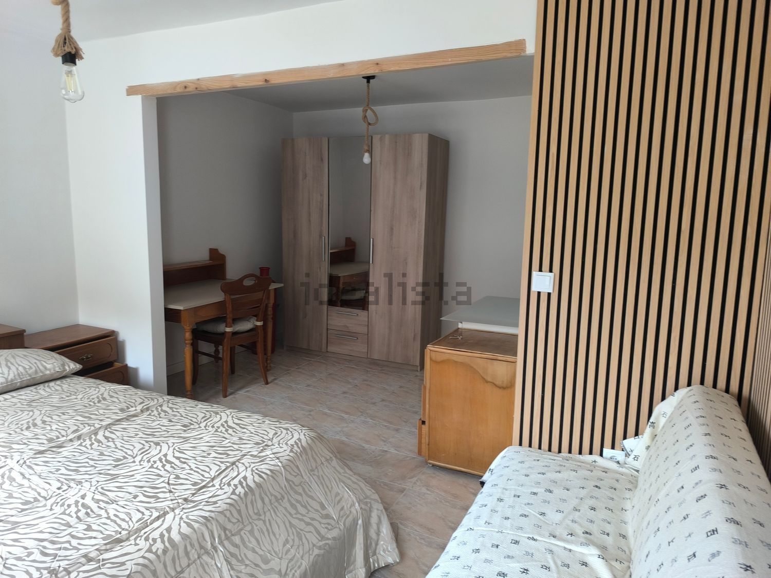 出租房间在Rua João Gomes Abreu, 1 - 卧室