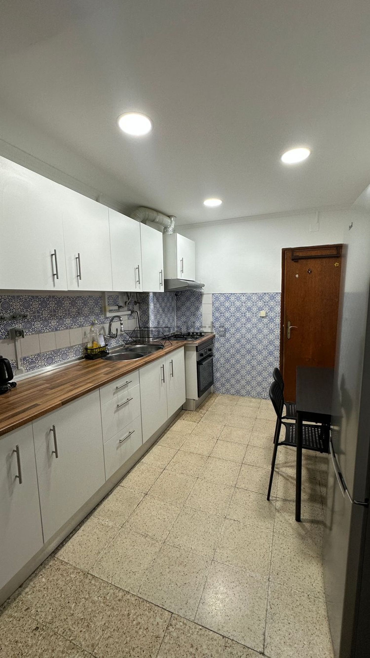 出租房间在Rua Grão Vasco, 6 - 厨房