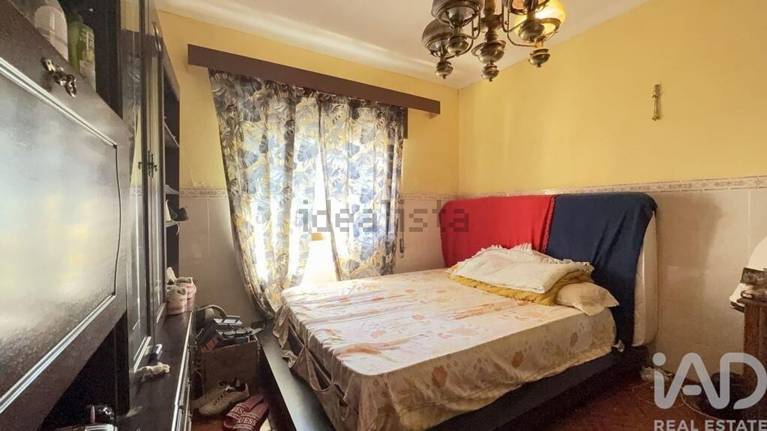 小楼房或独栋别墅出售在Alhos Vedros - 卧室