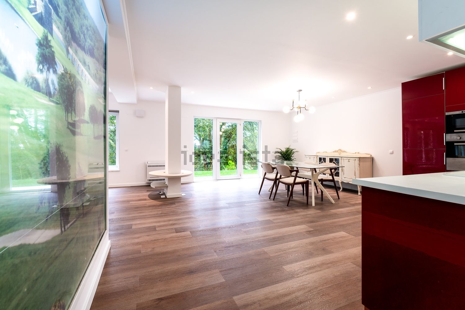 出租小楼房在Estrada da Lagoa Azul - 客厅