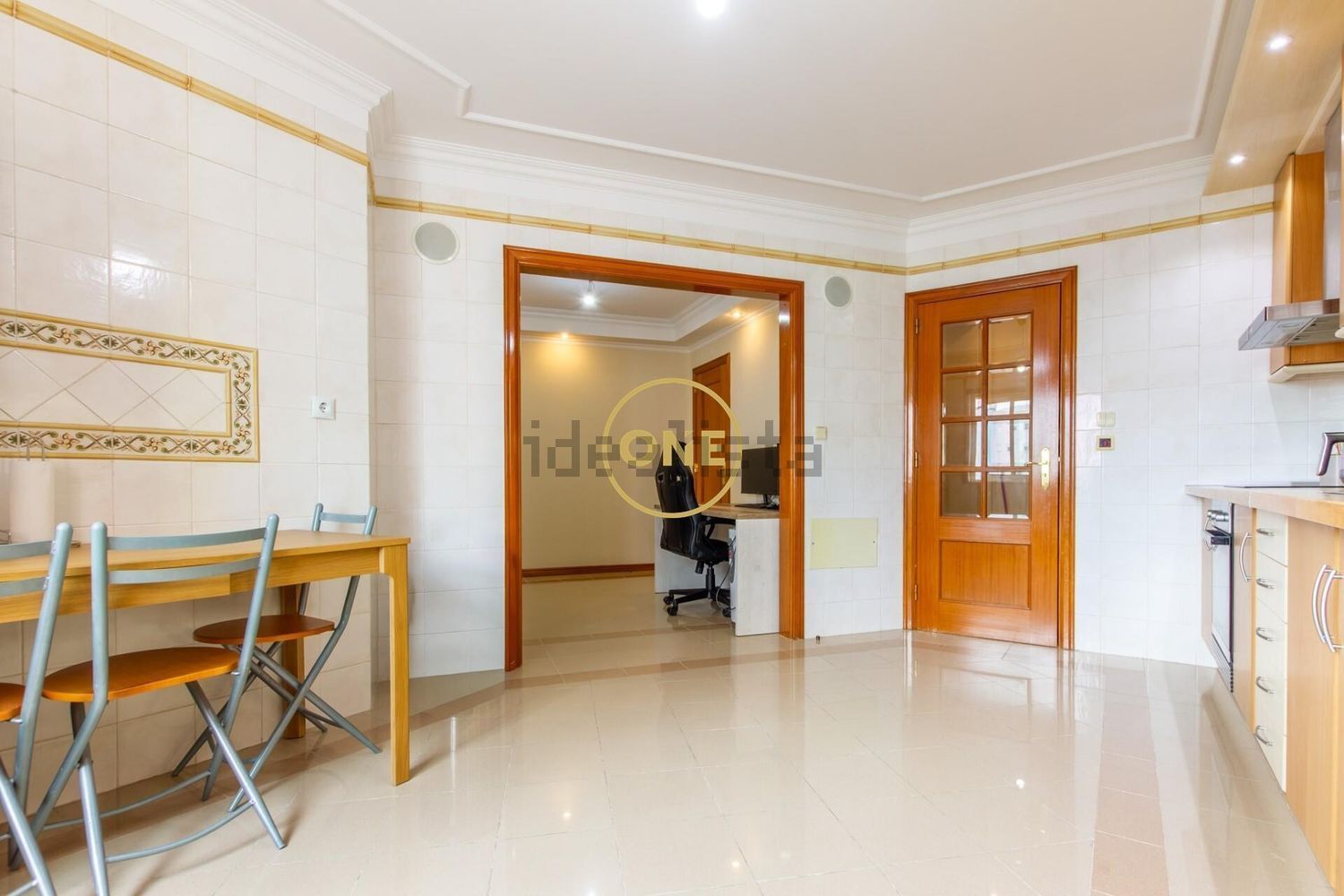 公寓 t1出售在Rua António Garibaldi - 照片