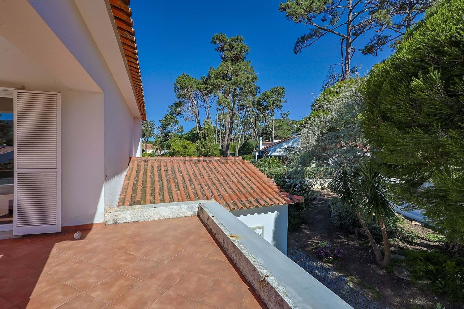 小楼房或独栋别墅出售在Rua 28 de Setembro - 阳台