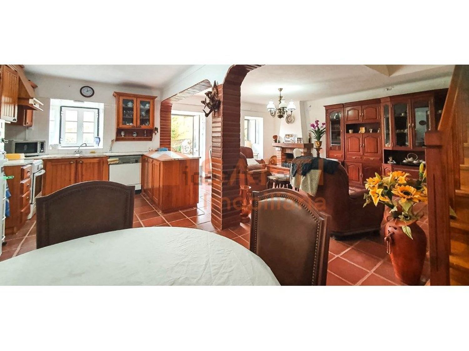 小楼房或独栋别墅出售在São Bartolomeu dos Galegos e Moledo - 厨房