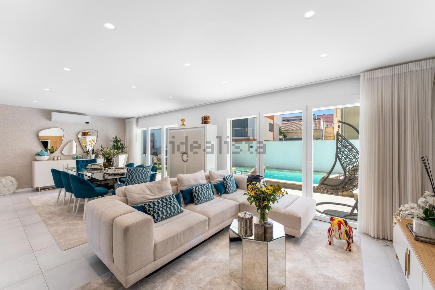 小楼房或独栋别墅出售在Rua Piteira Santos - 客厅