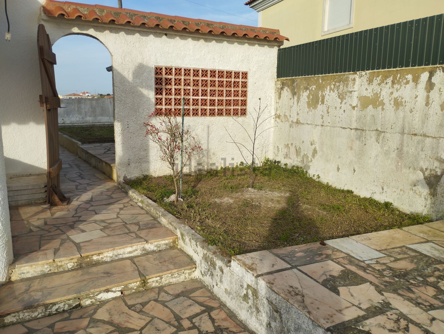 小楼房或独栋别墅出售Valbom, 1 - 外立面