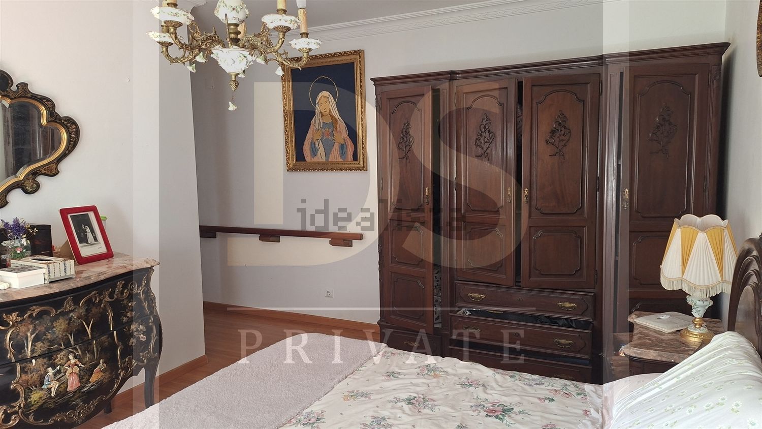 小楼房或独栋别墅出售在Santo Isidoro - 卧室