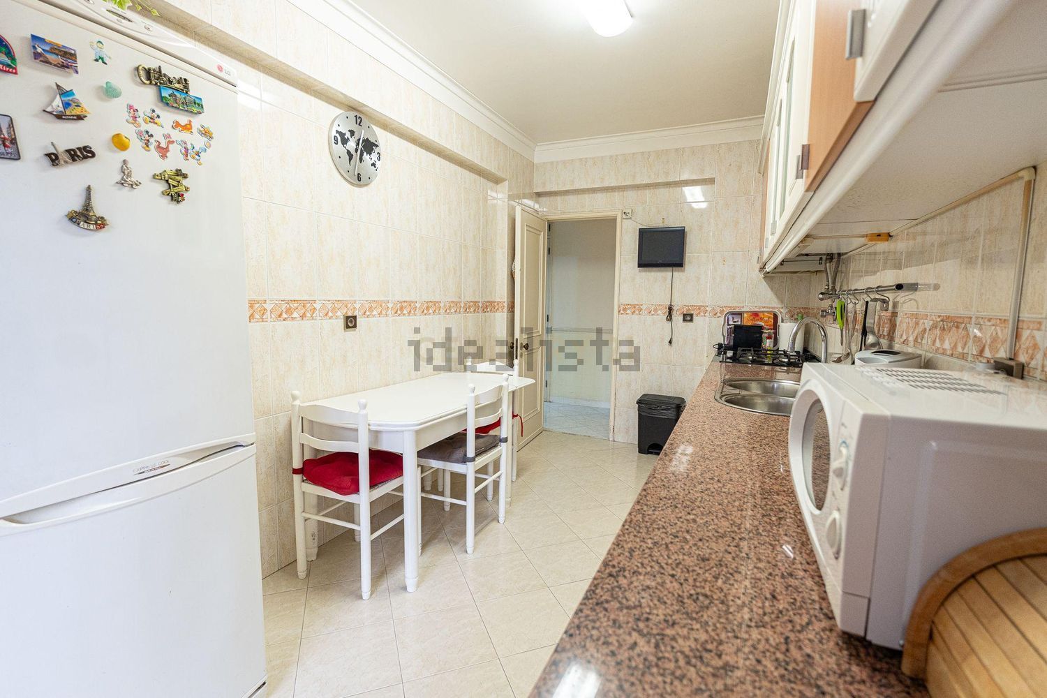 公寓 t2出售在Rua Arnaldo Fernandes de Almeida, 3 - 厨房