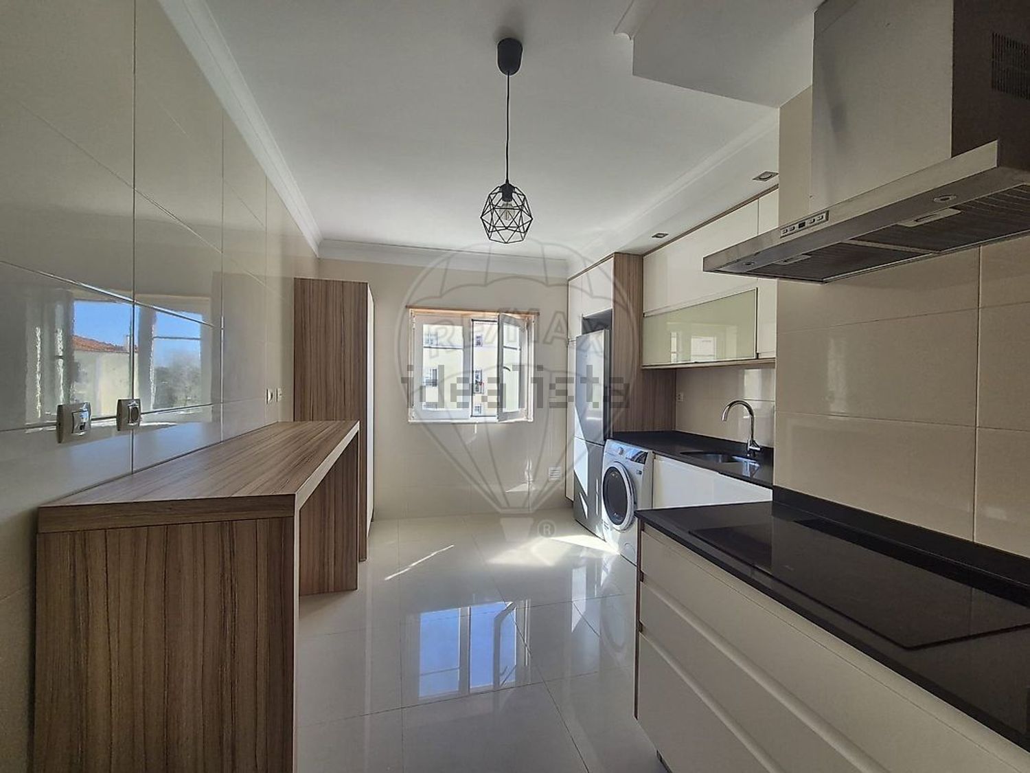 出租公寓 t2在Rua Álvaro Pereira Guedes - 厨房