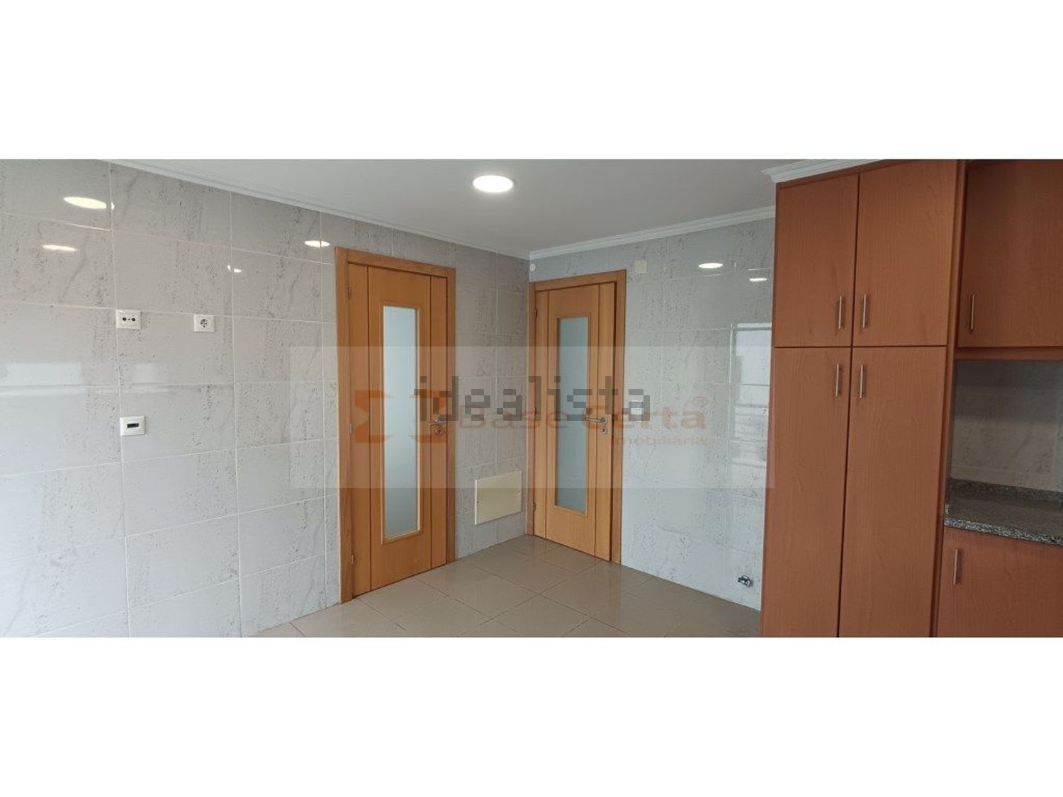 小楼房或独栋别墅出售在Rua Ferreira Soares - 照片