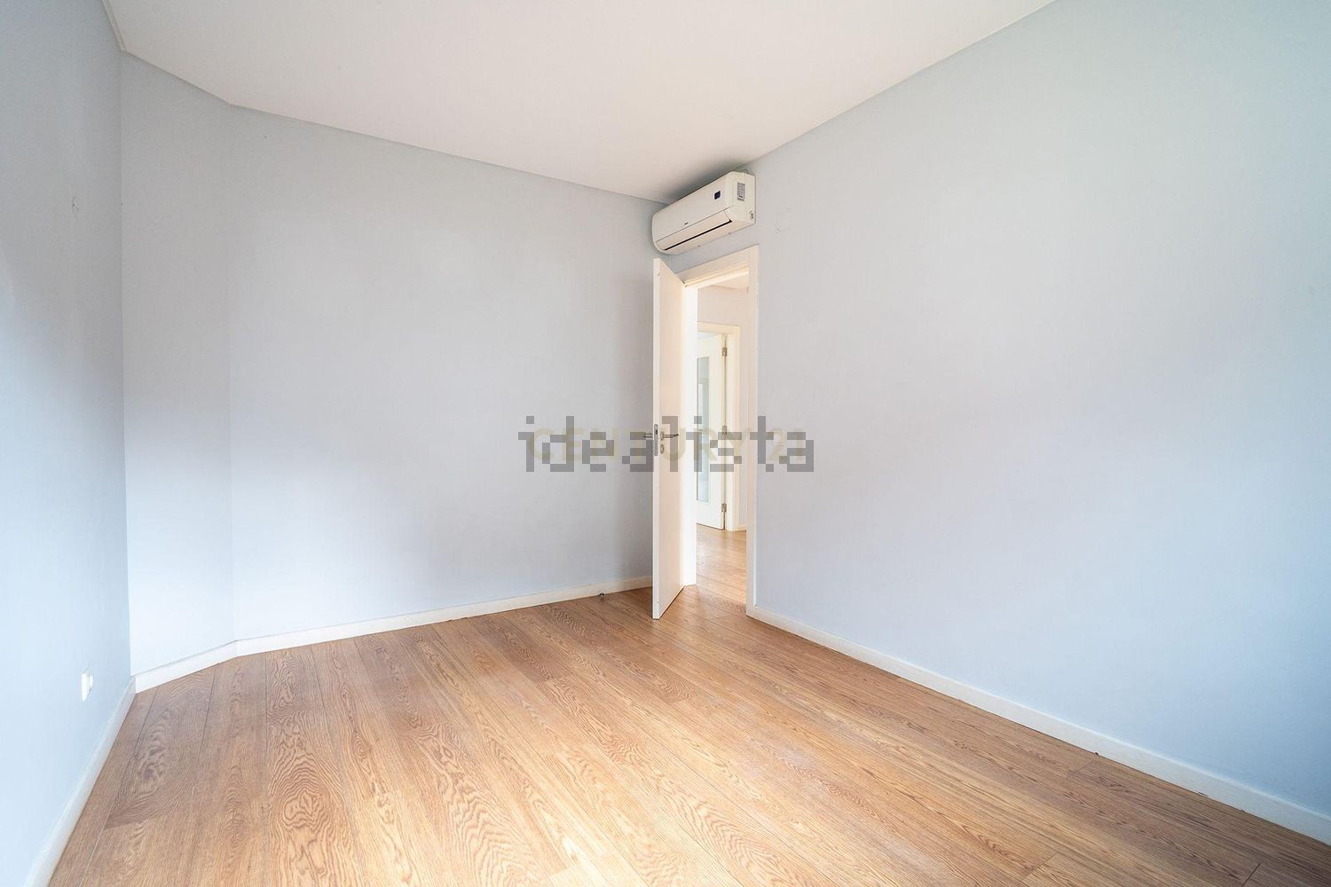 小楼房或独栋别墅出售在Rua Engenheiro José Caetano Salema Garção, 29 - 居住