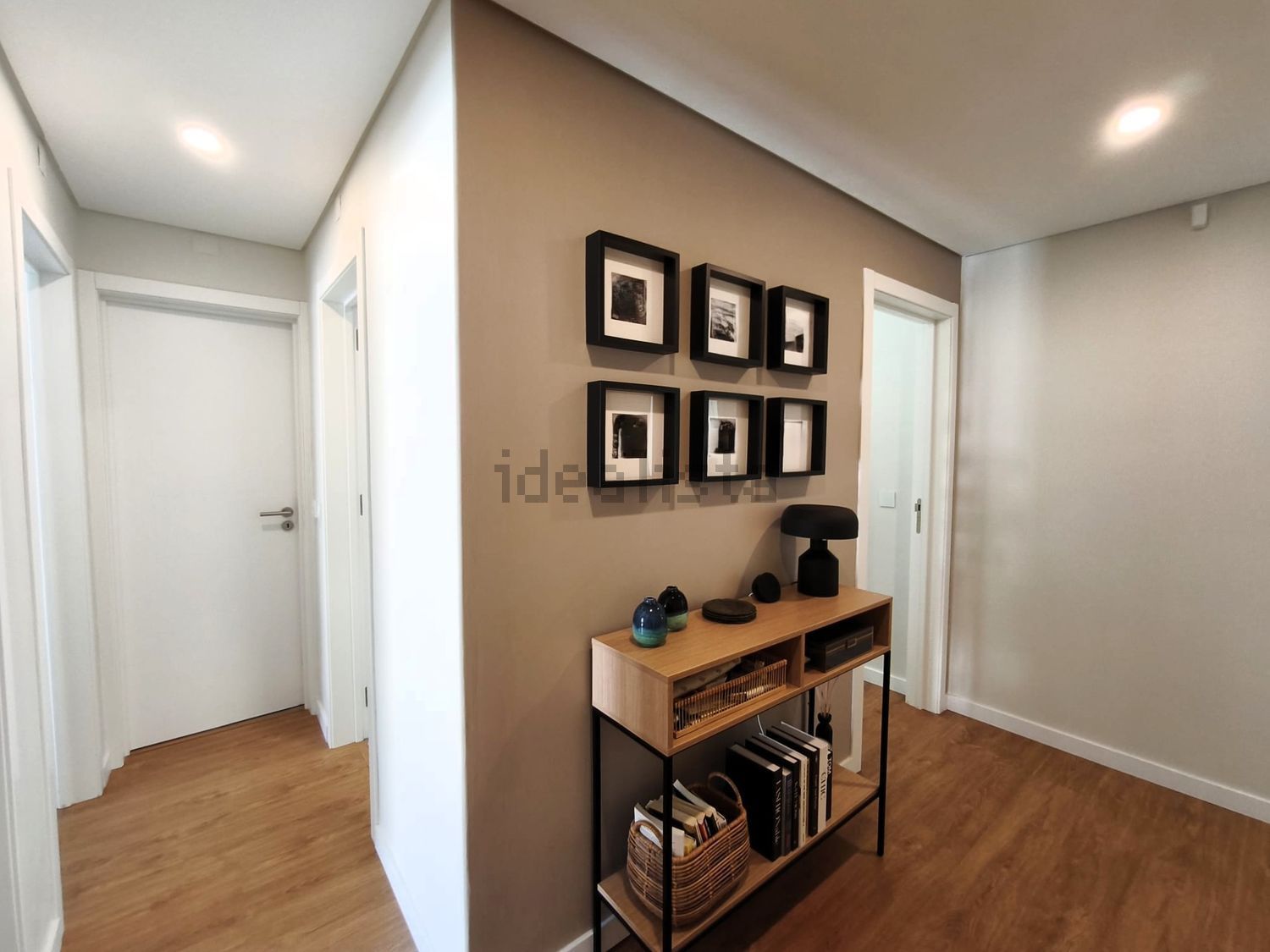 公寓 t2出售在Rua Almeida Garrett - 前厅