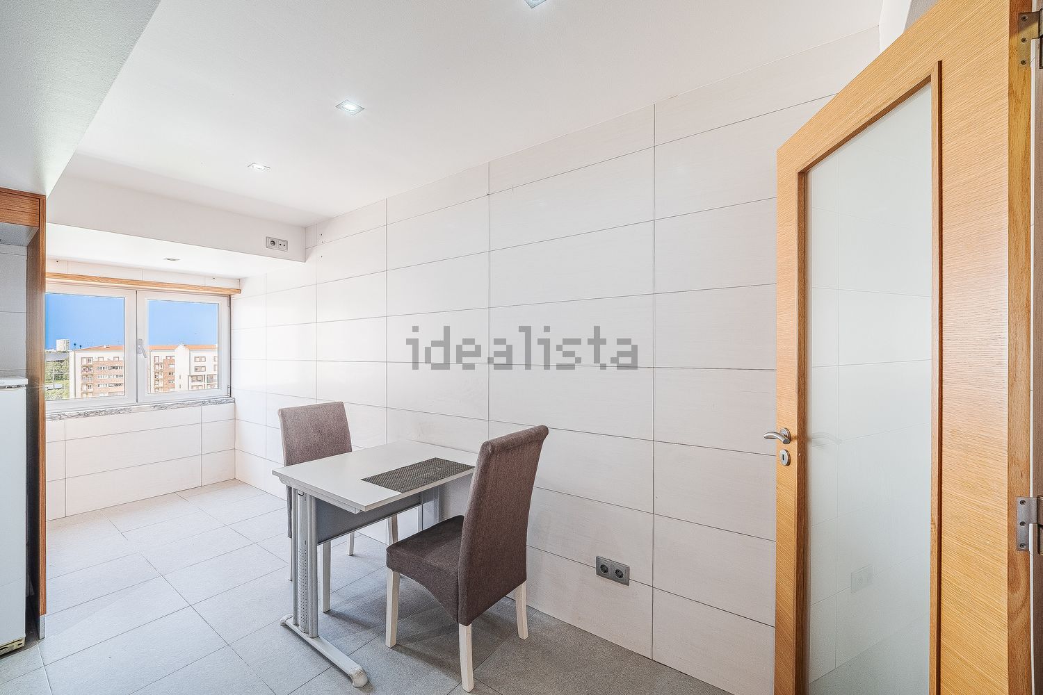 公寓 t3出售在Praceta Gaspar Corte Real - 厨房