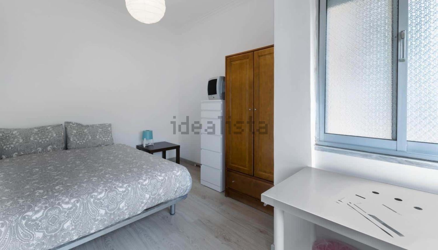 出租房间在Praceta das Roiçadas s/n - 卧室