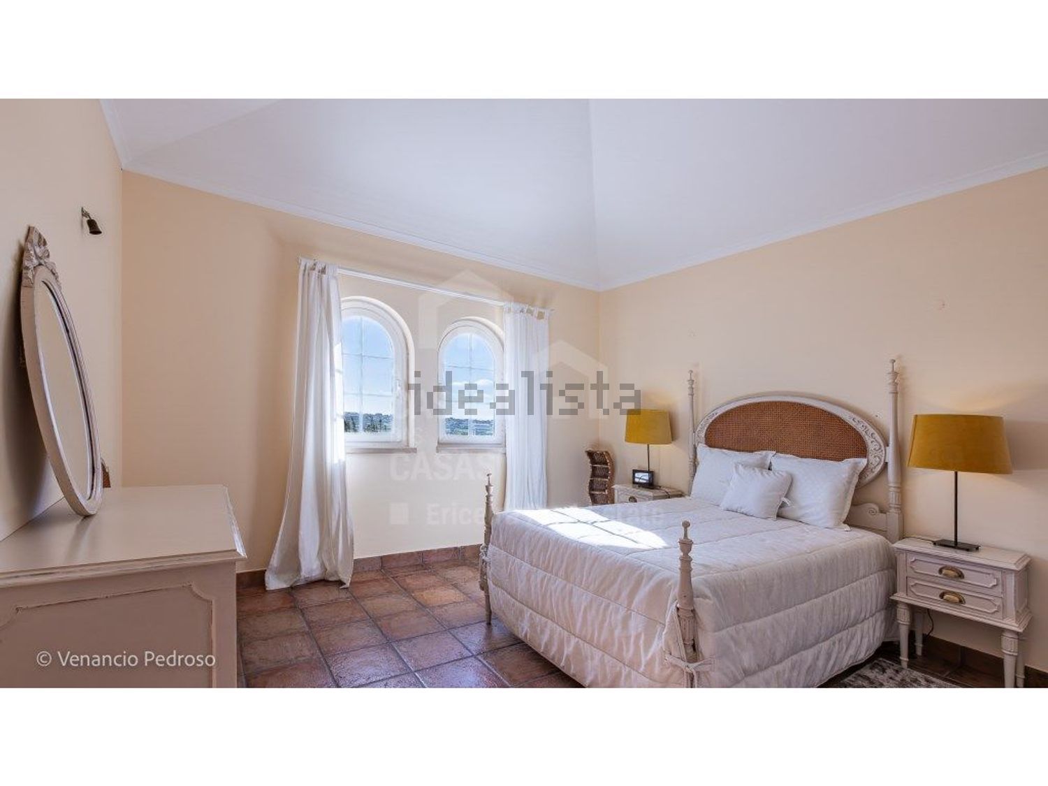 小楼房或独栋别墅出售在Encarnação - 卧室