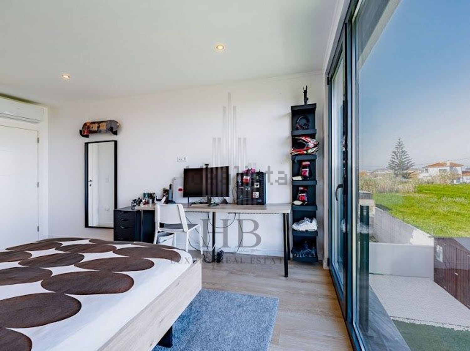 小楼房或独栋别墅出售magoito - 卧室