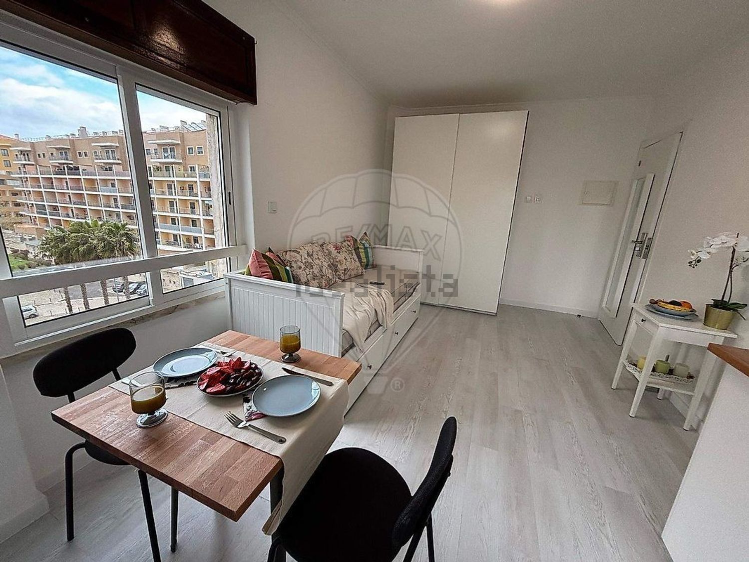 公寓 t3出售在Rua Doutor Manuel de Arriaga - 客厅