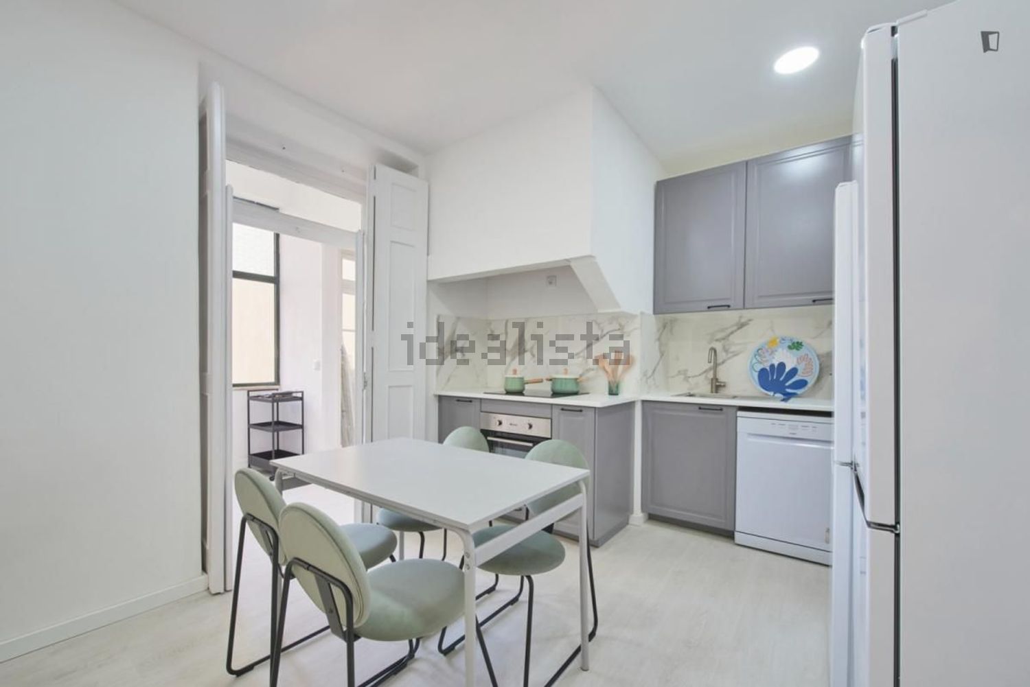 出租房间在Rua Castilho - 厨房