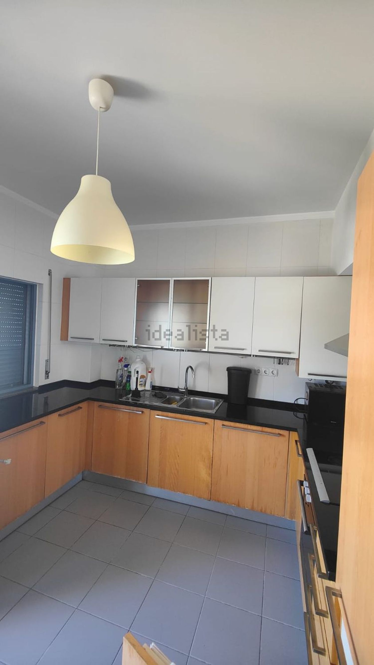 出租公寓 t2在Santo Antão e São Julião do Tojal - 厨房