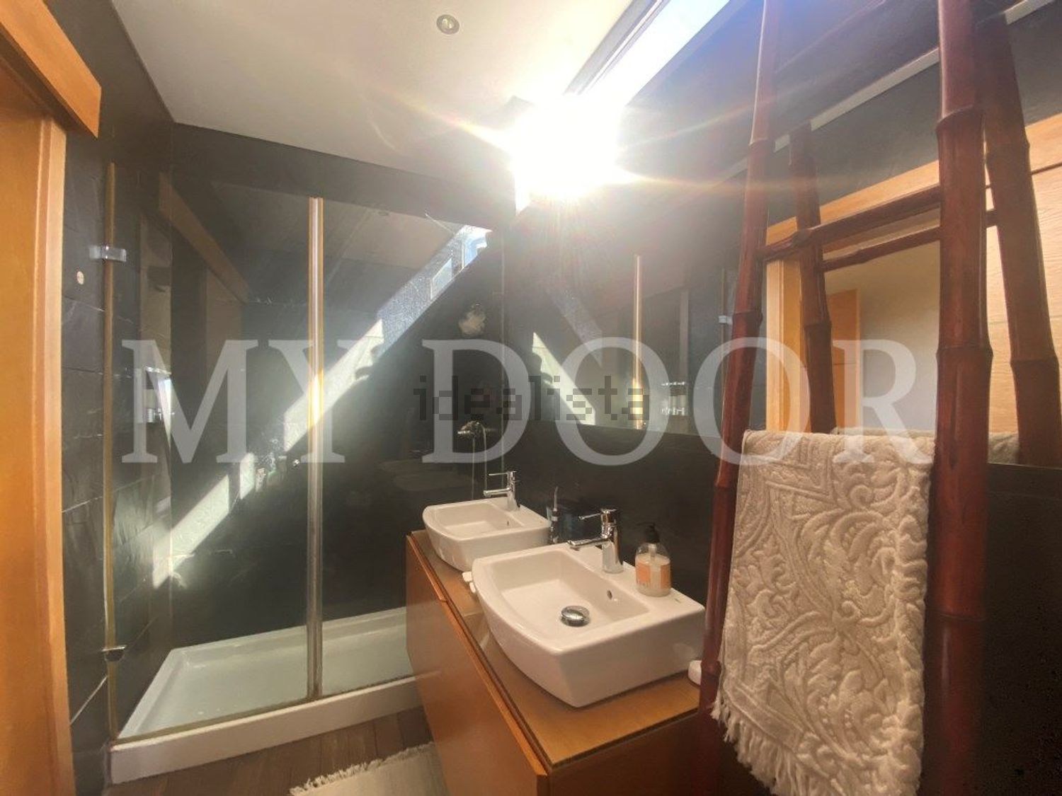 小楼房或独栋别墅出售在Santo Antão e São Julião do Tojal - 卫生间