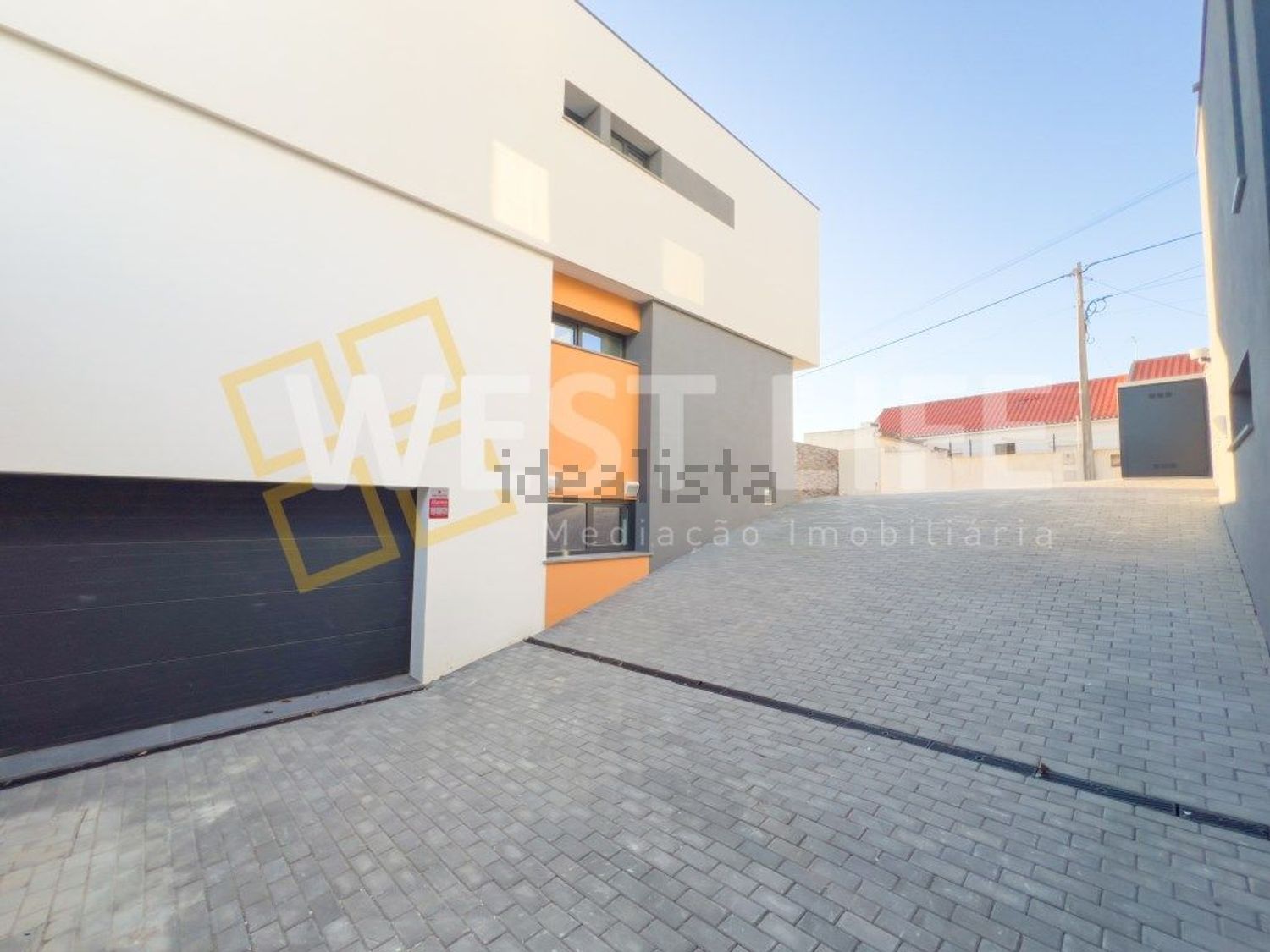 小楼房或独栋别墅出售在São Pedro da Cadeira - 照片