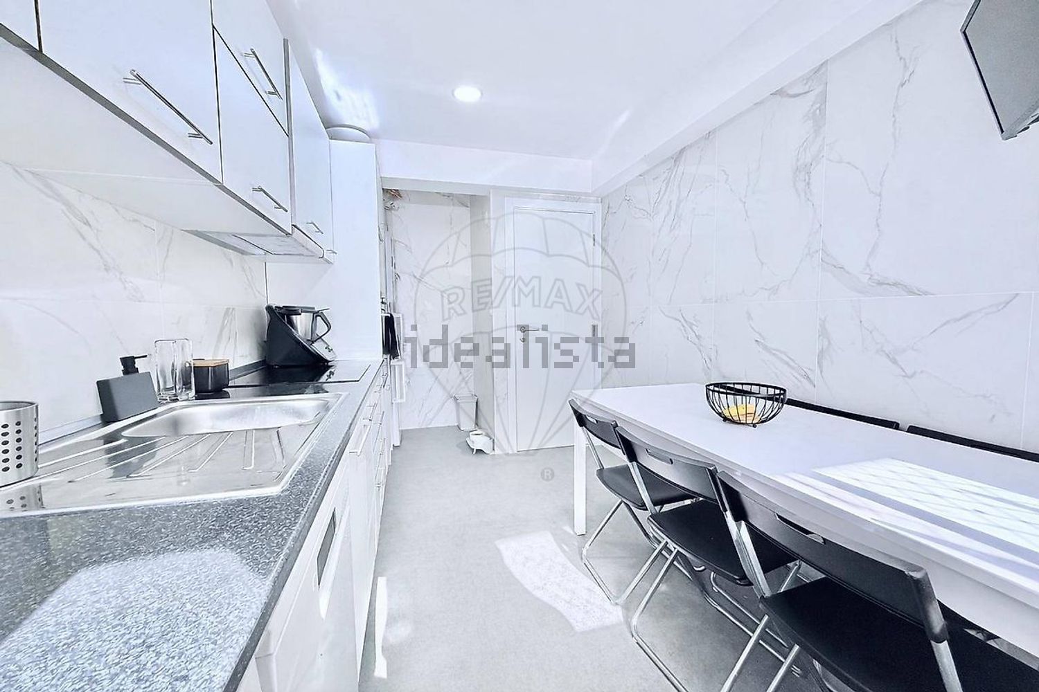 公寓 t2出售在Avenida Francisco Relógio - 厨房