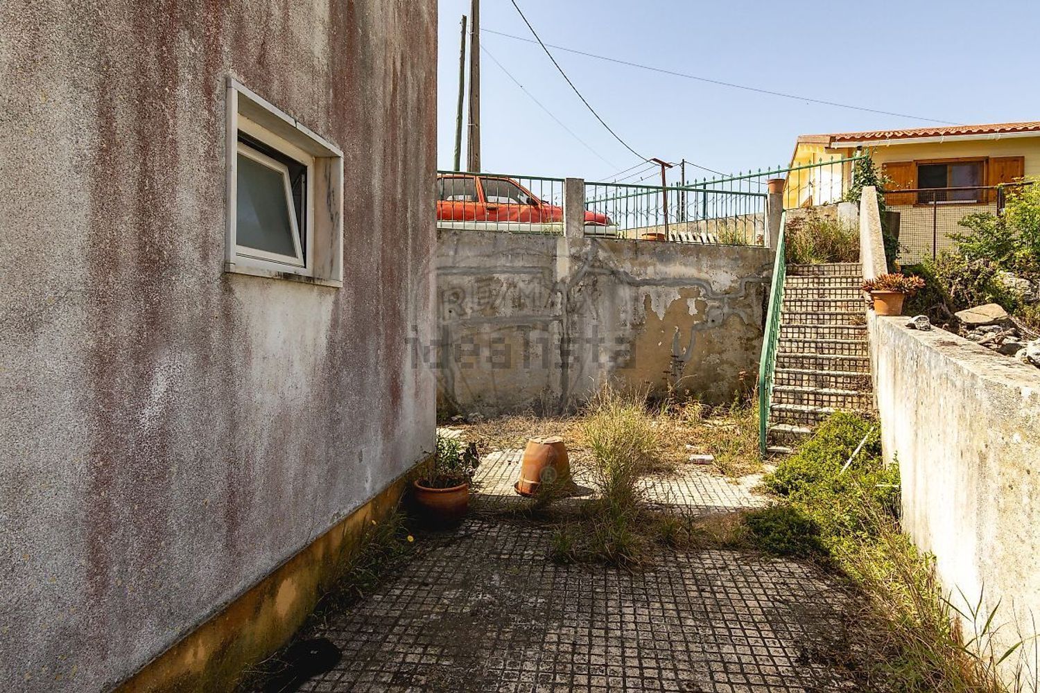 小楼房或独栋别墅出售在Estrada do Casal Sequeiro - 外立面