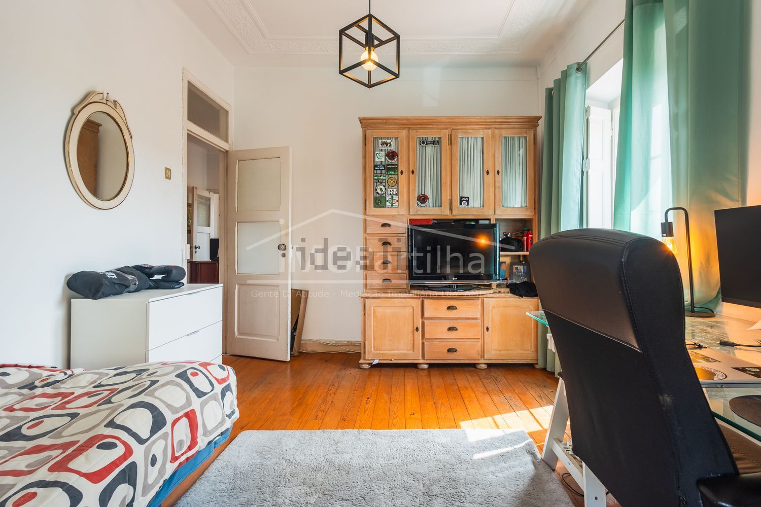 小楼房或独栋别墅出售在Rua Serpa Pinto s/n - 卧室