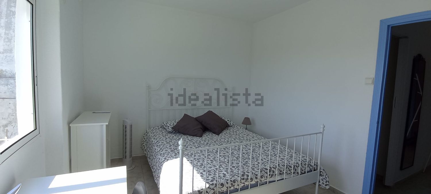 出租房间在Rua São Pedro, 14 - 卧室