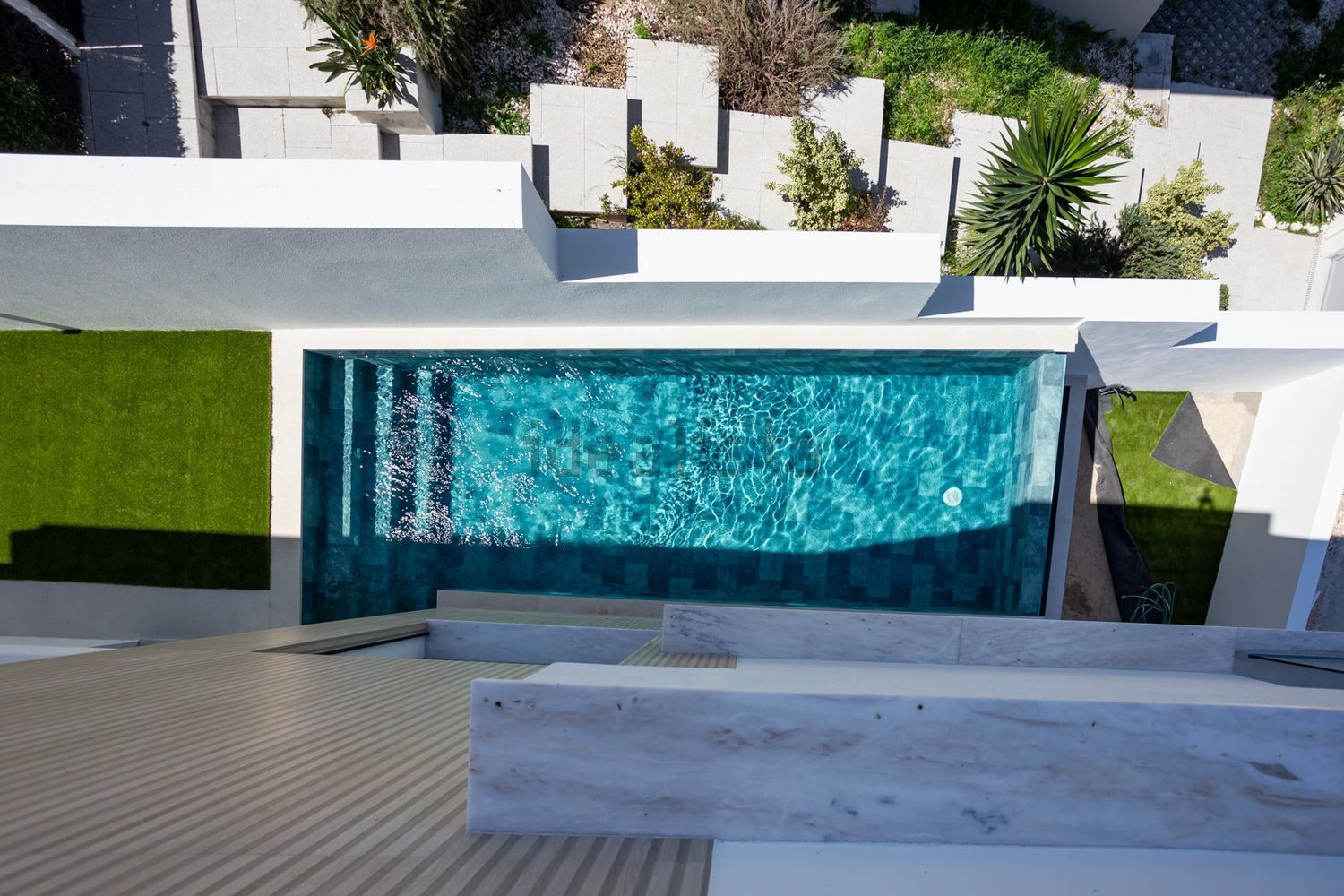 双拼别墅出售在Avenida Raul Brandão - 游泳池