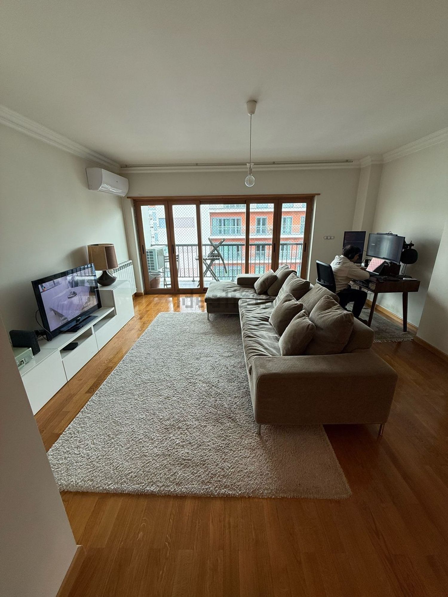 公寓 t2出售在Rua Henrique Manuel Ginja Cardoso, 1 b - 客厅