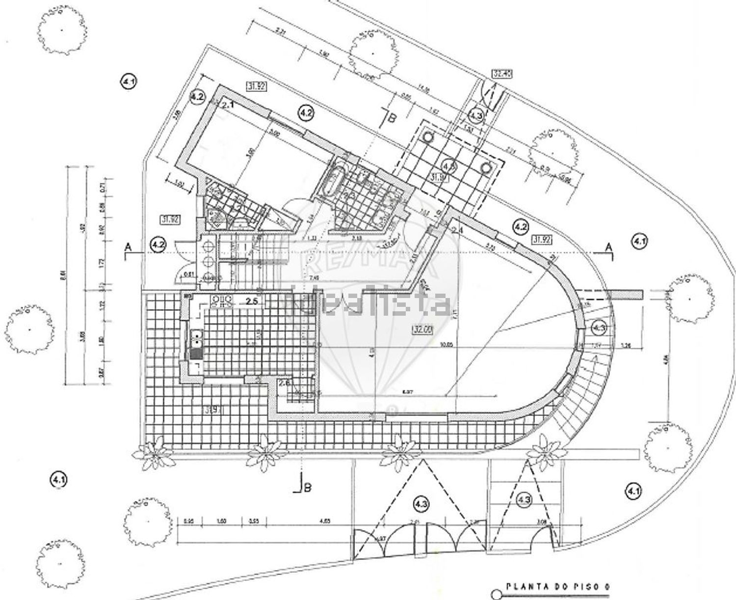小楼房或独栋别墅出售在Rua Juncal - 平面图