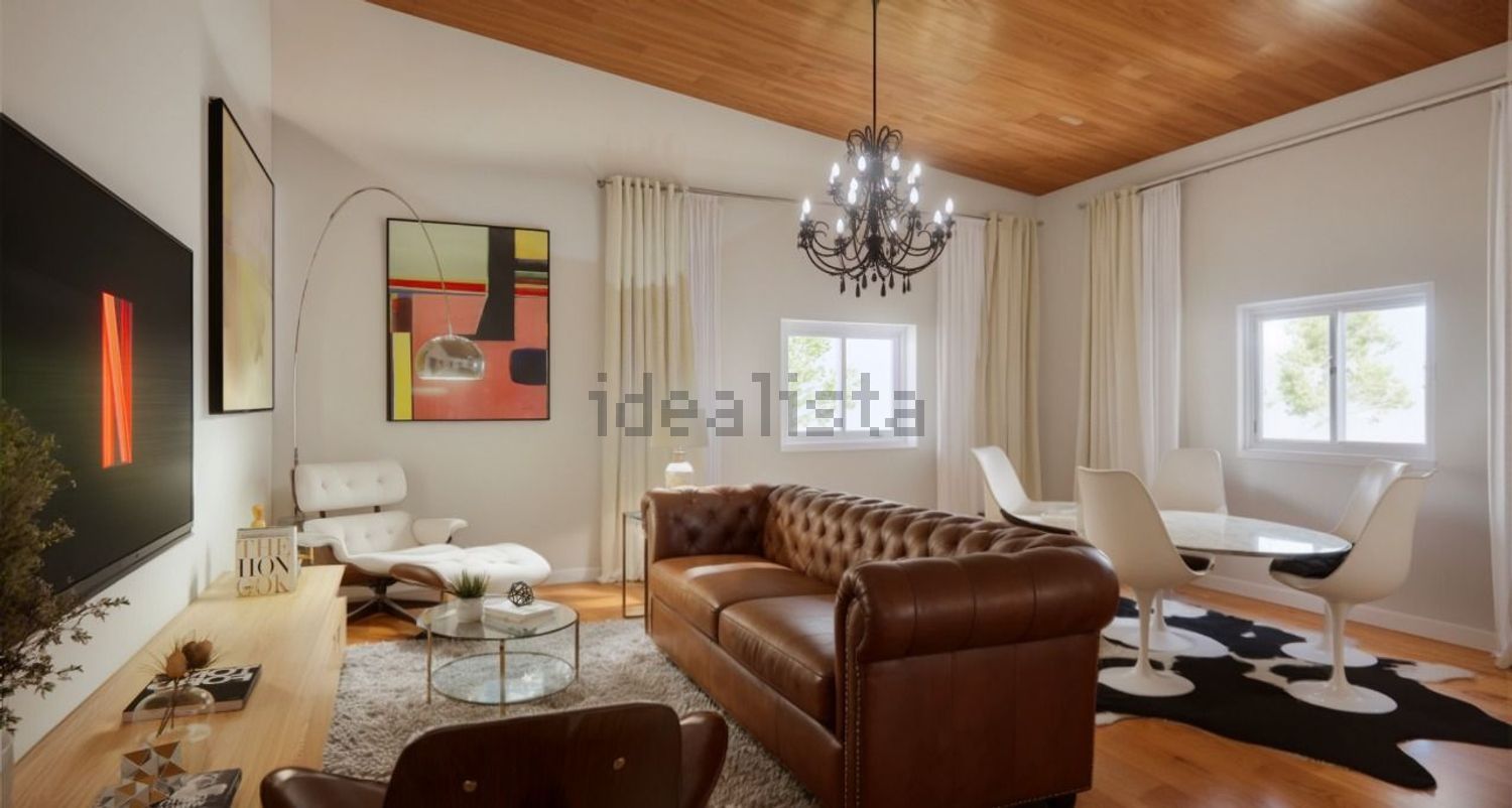 小楼房或独栋别墅出售在Abela - 客厅