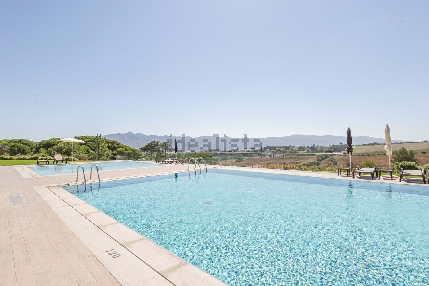 出租公寓 t3在Rua da Fonte da Granja, 30 - 游泳池